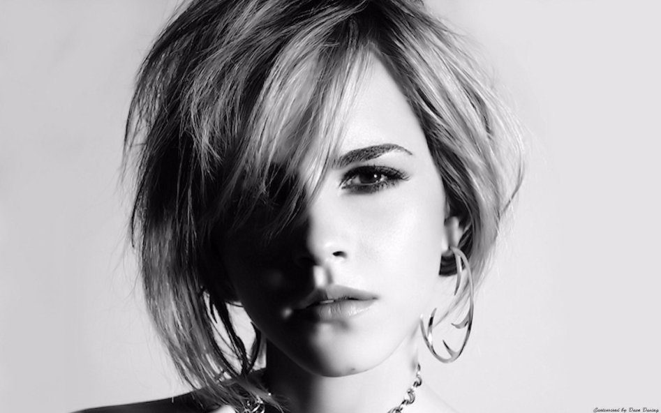 emma-watson-black-and-white-desktop_20170203121654.jpg