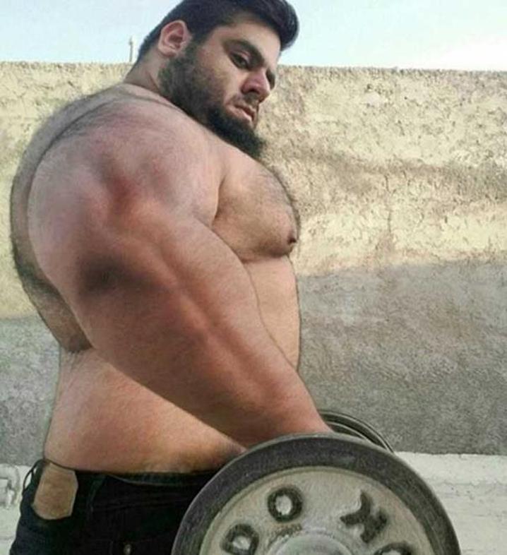 Irani Hulk.jpg