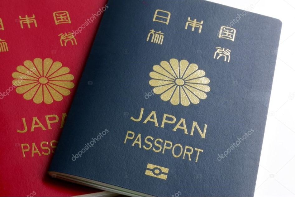 depositphotos_64568569-stock-photo-japanese-passports.jpg