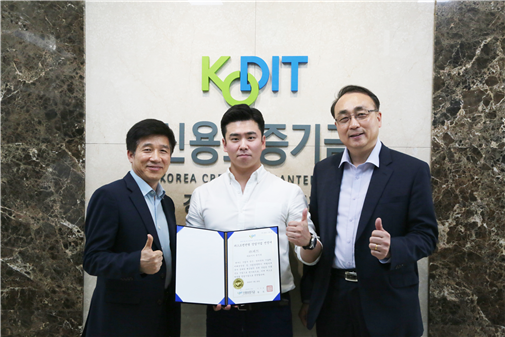 (주)퍼스트헬스케어 이미지