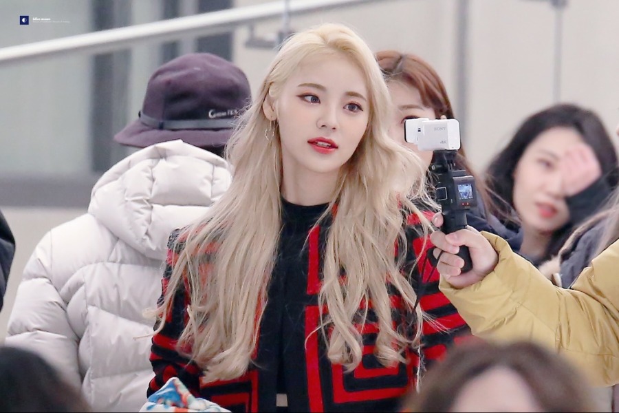 jinsoul2.jpg