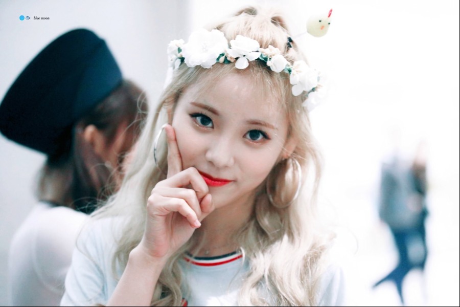 jinsoul4.jpg