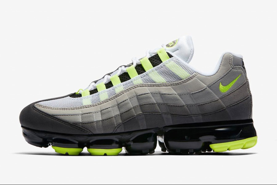 https_%2F%2Fkr.hypebeast.com%2Ffiles%2F2018%2F08%2Fnike-air-vapormax-95-neon-official-release-info-2018-01.jpg