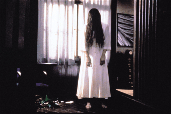 http___www_cinecine_co_kr_gallery_2001_08_000057s002.gif