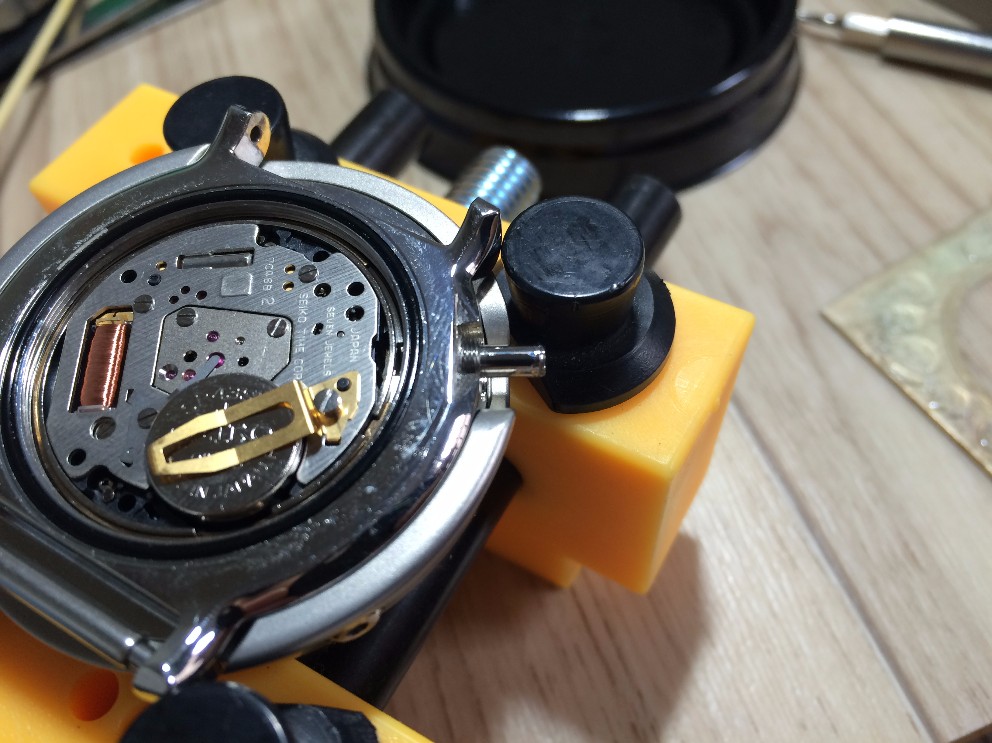 세이코 투나 사파이어크리스탈로 교체하기!_34.jpg