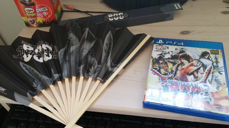 부채와 함께 택배가 왔군요_1.jpg