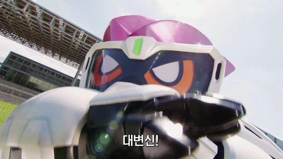 가면라이더 에그제이드 제 1화 I'm a 가면라이더!(스압)_197.jpg