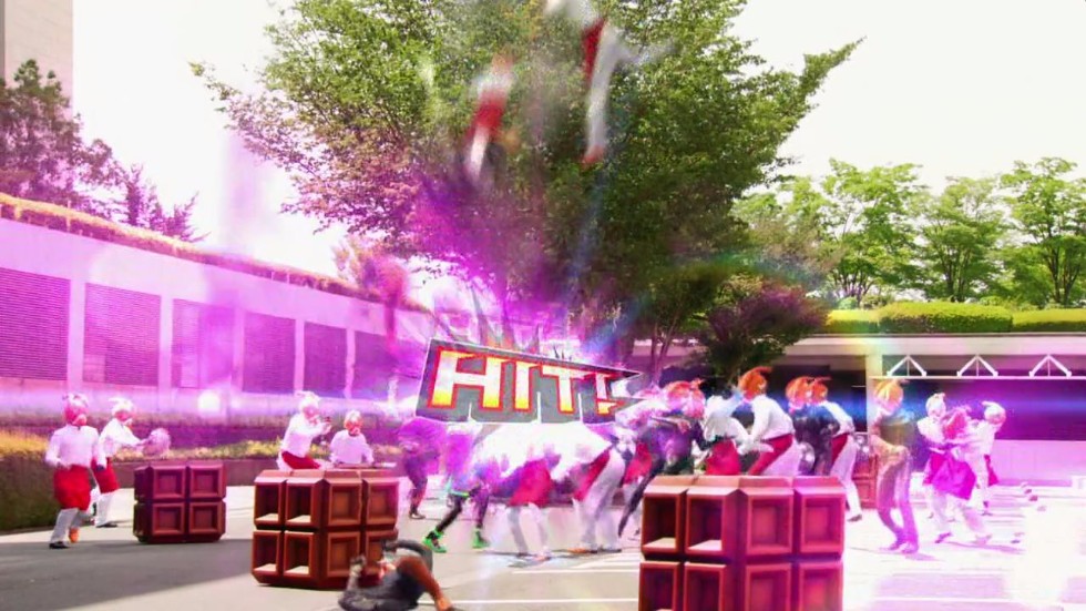 가면라이더 에그제이드 제 1화 I'm a 가면라이더!(스압)_211.jpg