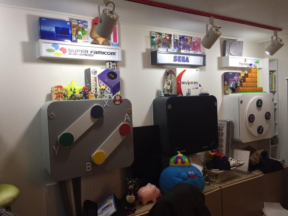 정리하려 노력중인 게임룸_17.jpg