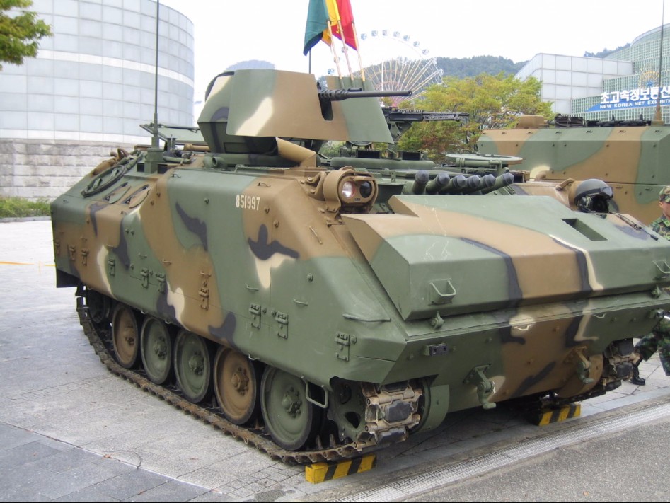 -K-200 APC_11.JPG