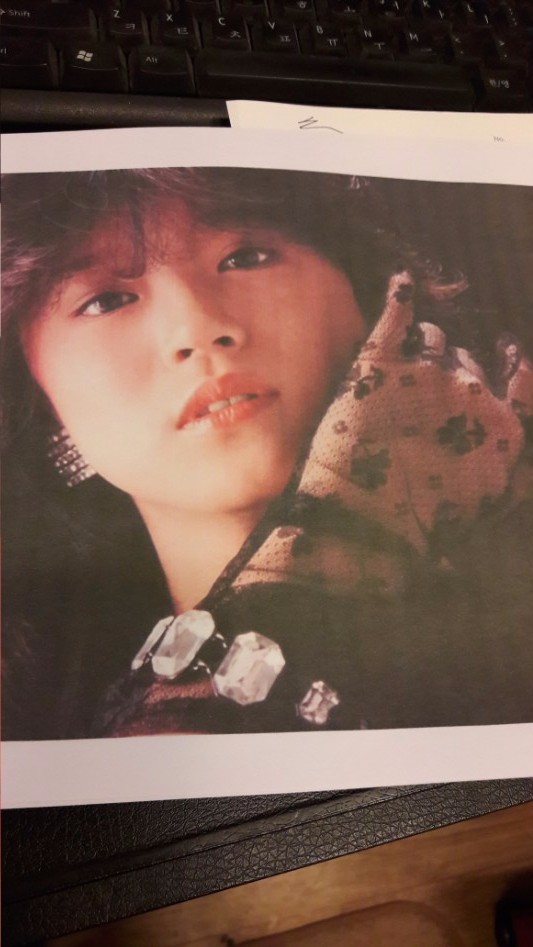 혹시 ..나카모리 아키나..아는사람? gif_1.jpg