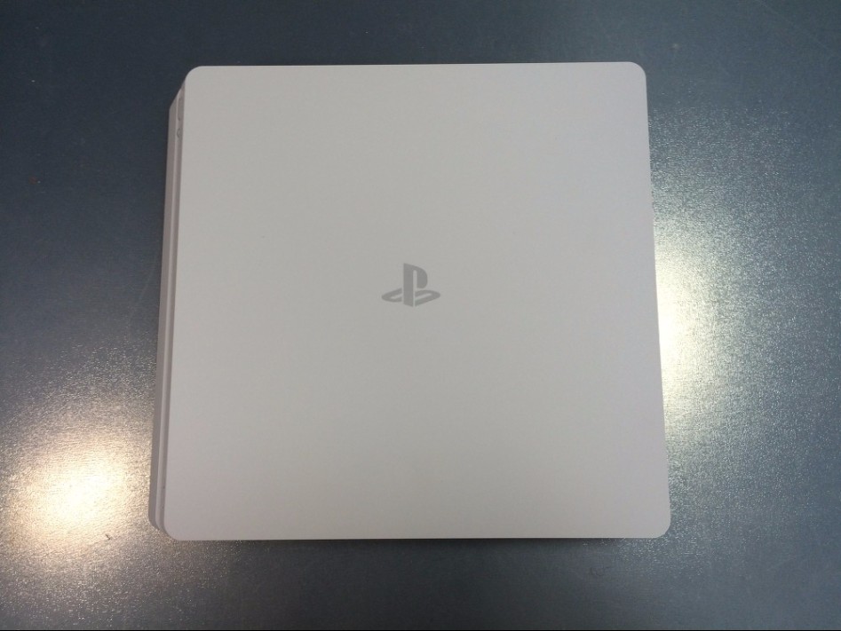 PS4 글레이셔 화이트 컬러 get! 박스뜯기부터 첫 시동까지!!_22.jpg