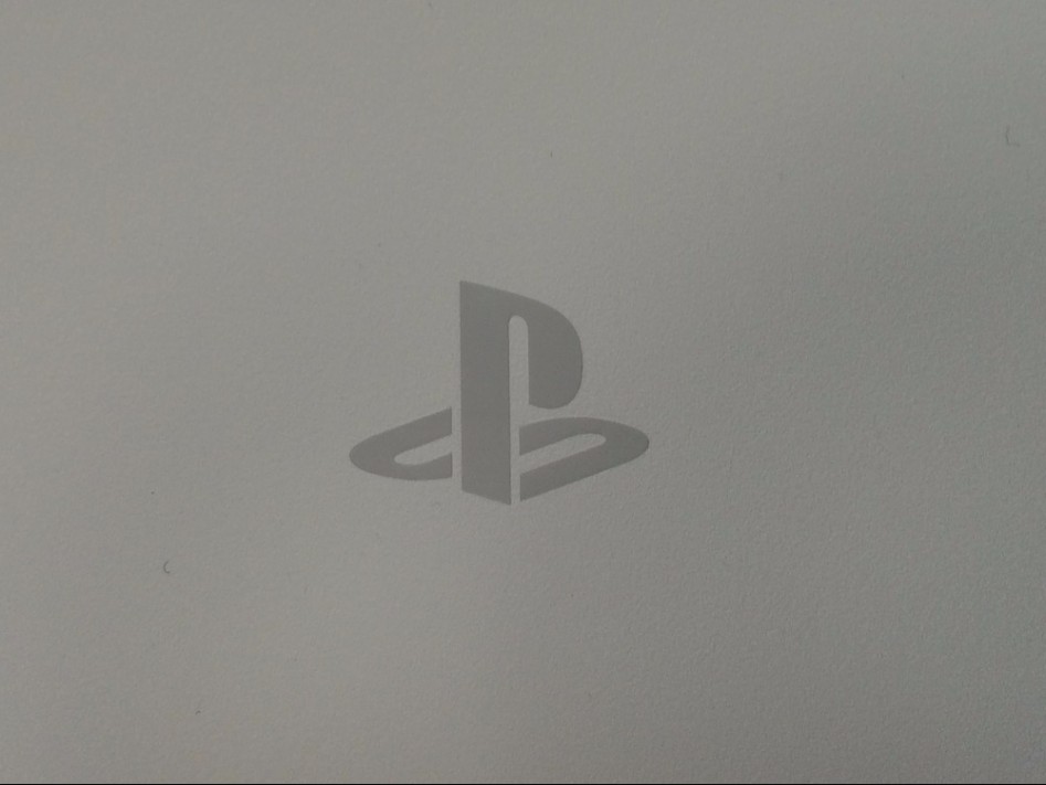 PS4 글레이셔 화이트 컬러 get! 박스뜯기부터 첫 시동까지!!_35.jpg