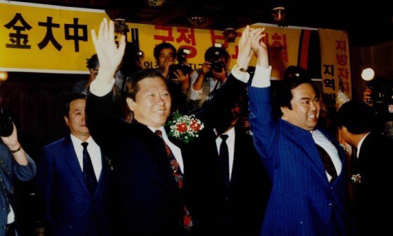 문희상 특사에 일본 네티즌 "왜 야쿠자를 보내?" (스압)_7.jpg