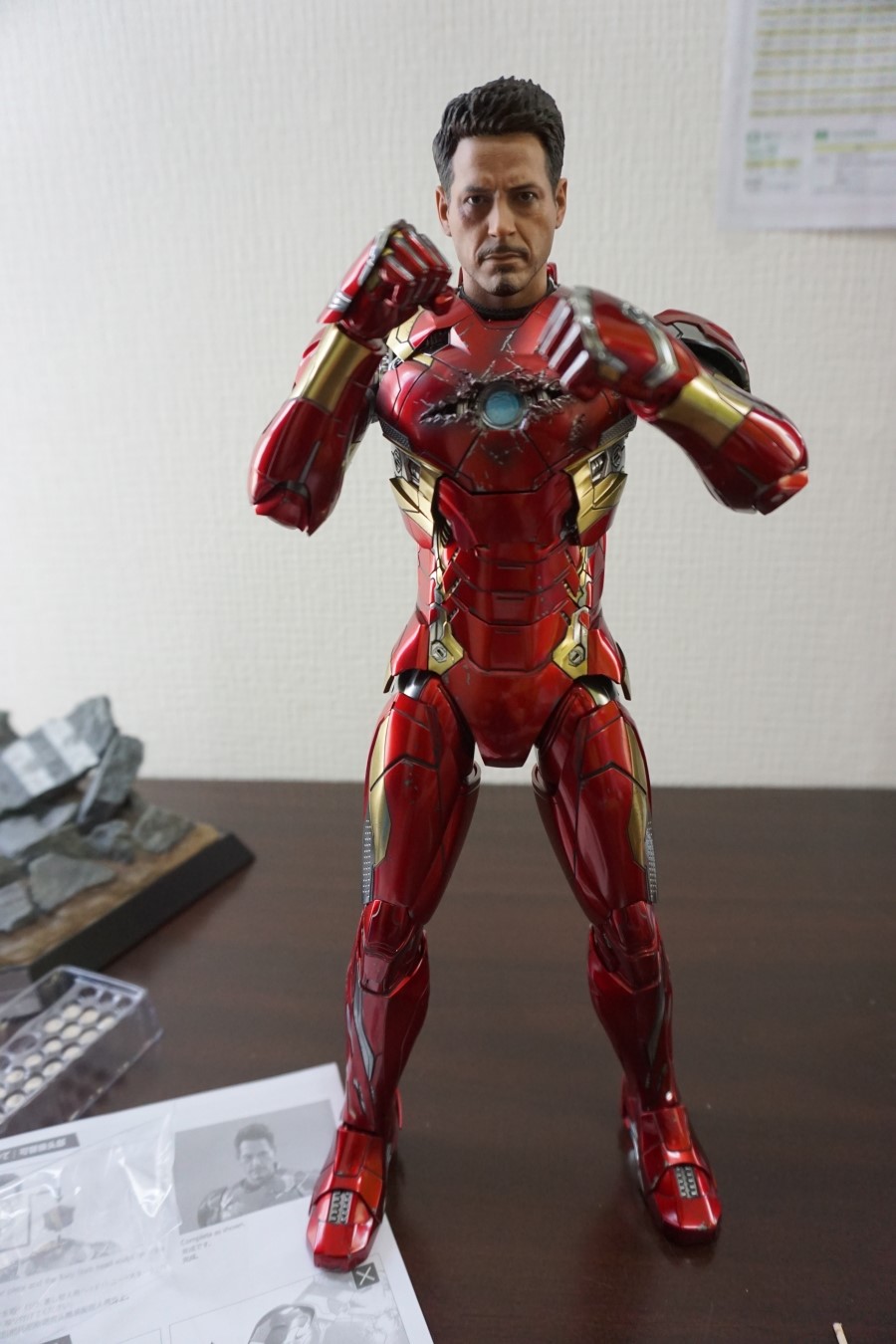 핫토이 캡틴아메리카 시빌워 아이언맨 마크46_12.jpg