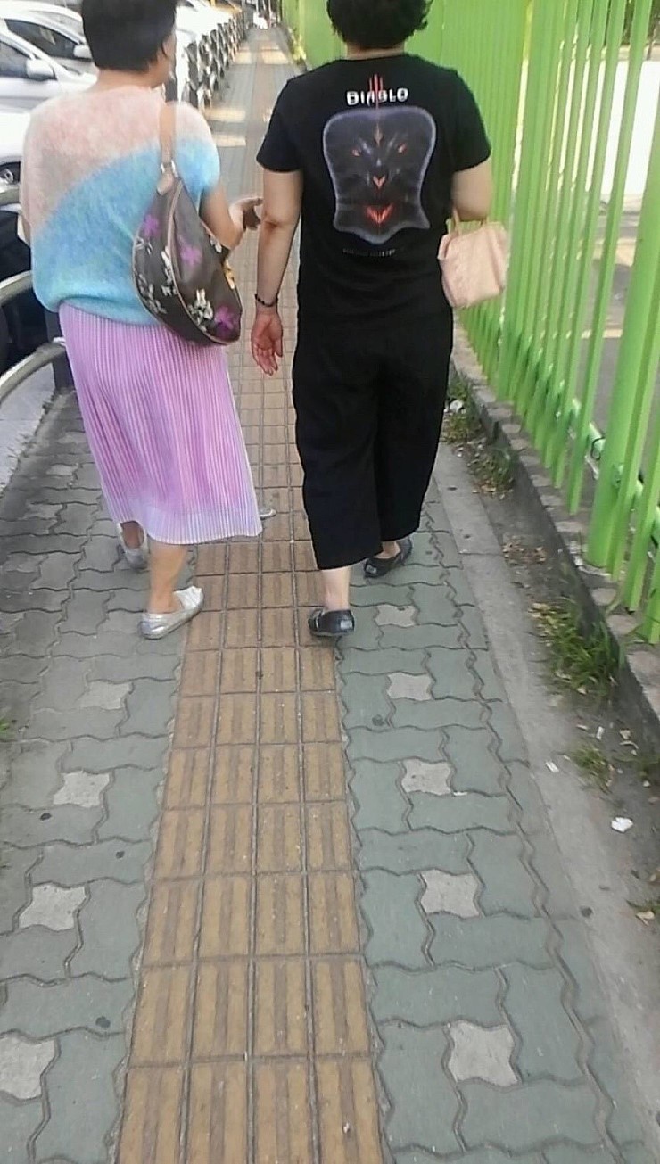 어머니의 교회 패션.JPG_1.jpeg