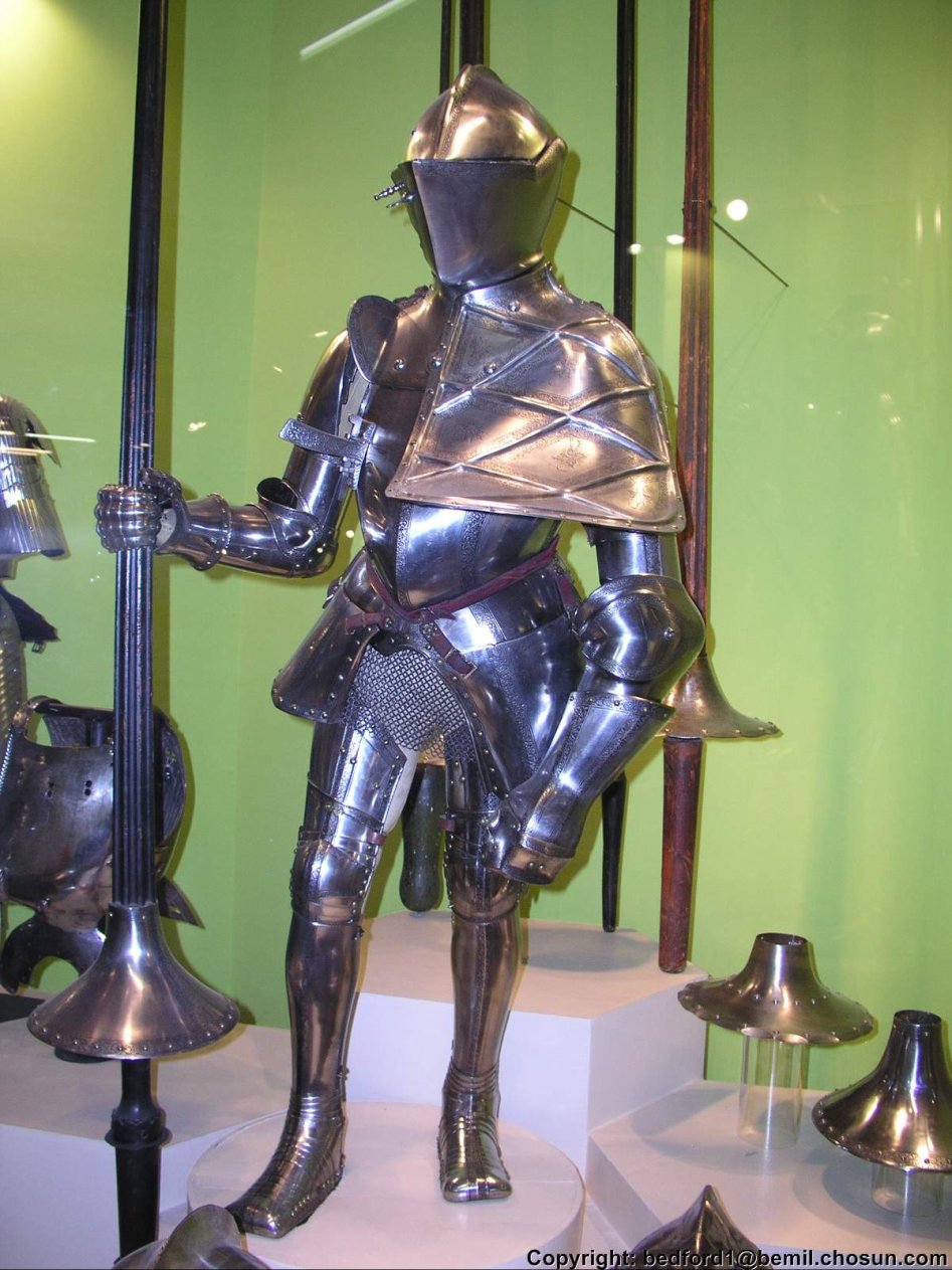 Medieval era weapons_Armour for Joust 0001-1.JPG
