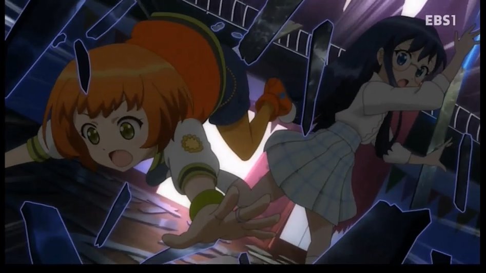 [플라워링 하트] 2기 1~3화 감상. 우리가 광장에서 외친 그 구호 (41개)_25.jpg