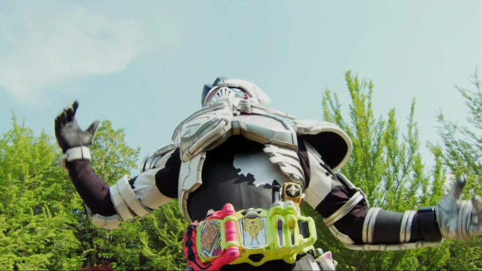 [THISFILEHASNOSUBS] Kamen Rider Ex-Aid - 36 [462C1187].mkv_20170625_151103.074.jpg