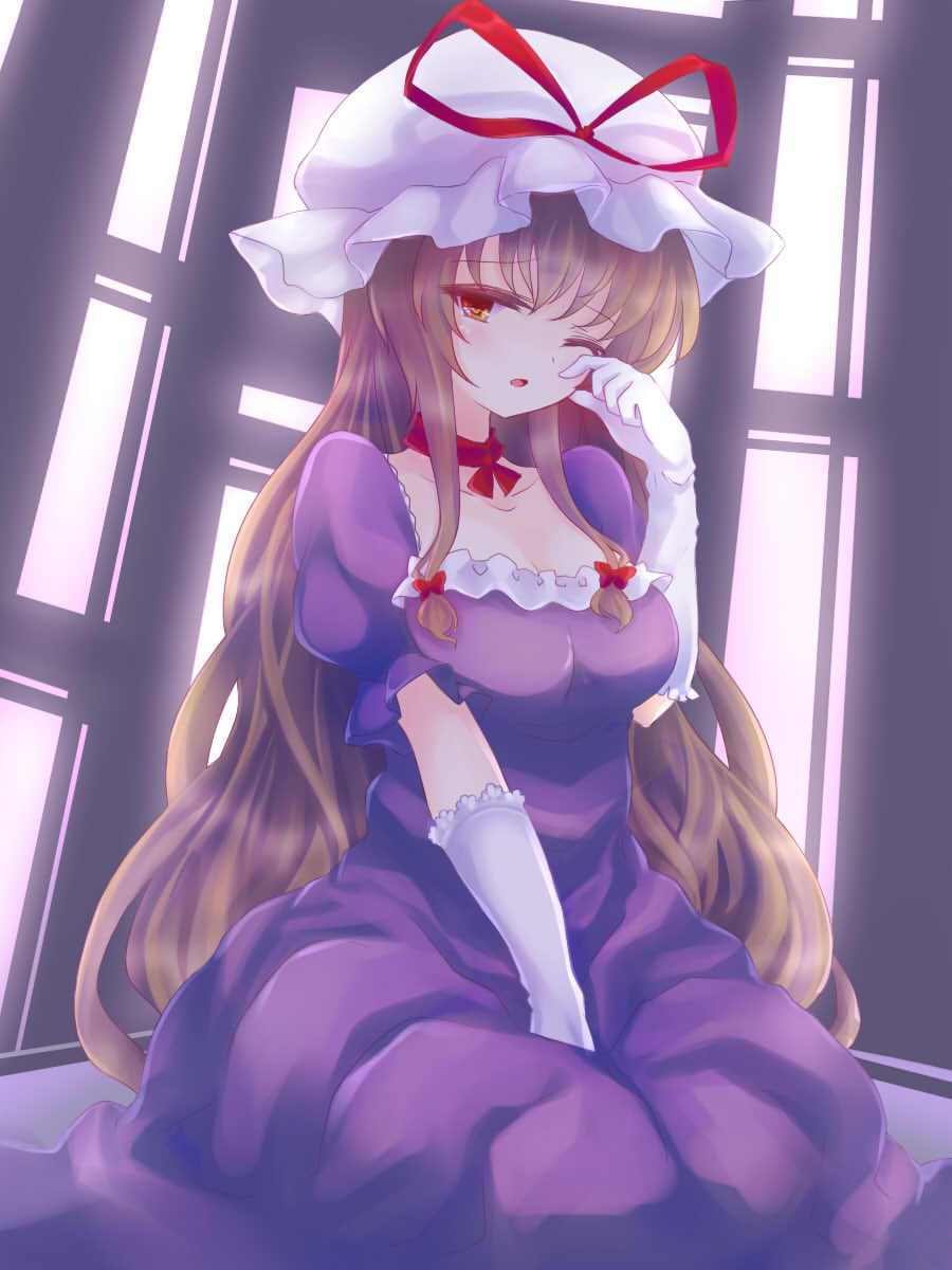 __yakumo_yukari_touhou_drawn_by_totolarc__c47cd04aa64d7543c01a56e4a376f62a.jpg