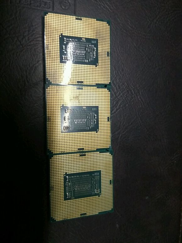 인텔 커피레이크 i3-8350K, i3-8100, i7-8700K 정보 유출_4.jpg