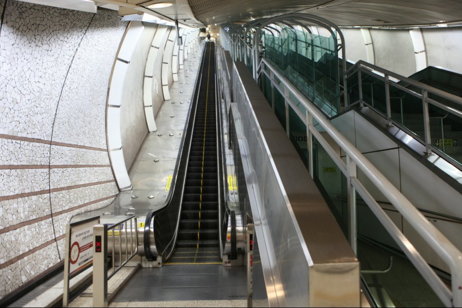 잔혹하기 짝이 없는 영화 촬영의 세계.jpg_2.jpeg