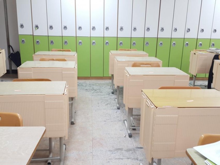 요즘 학교 책상..._6.jpg