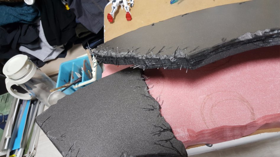 디오라마 제목 "추격 HG" masterbase 작업기부터 완성기까지 (스압주의)_10.jpg