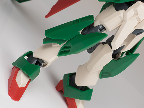 HGBF 1/144 건담 페니체 리베르타 해외 리뷰_29.jpg