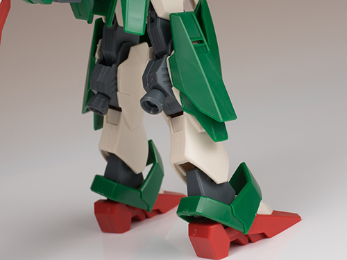 HGBF 1/144 건담 페니체 리베르타 해외 리뷰_30.jpg
