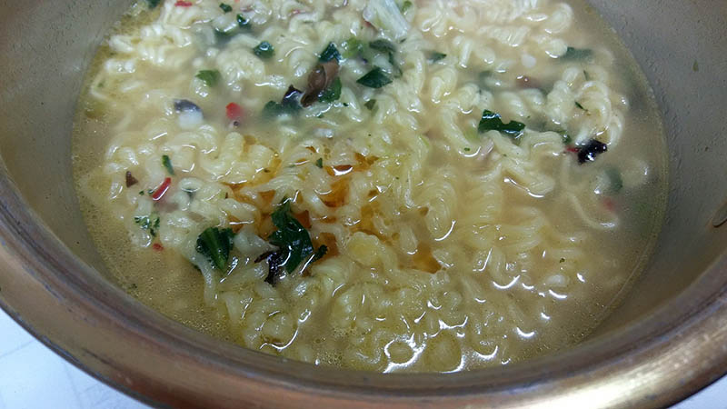 팔도 진국 설렁탕면/오뚜기 굴진짬뽕_9.jpg