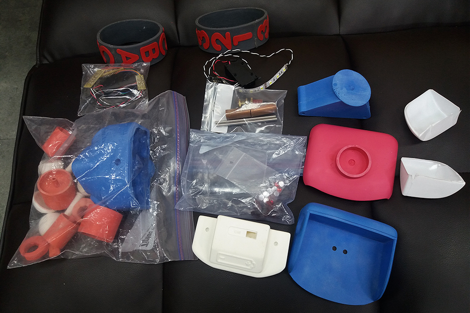 토이 스토리 로봇 (Toy Story Robot Kit)_2.jpg