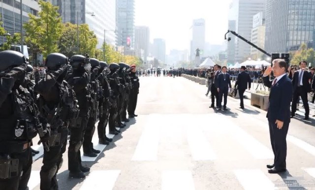 [스압]올해, 문재인의 행보를 다시 보다가 놀란부분_136.jpg