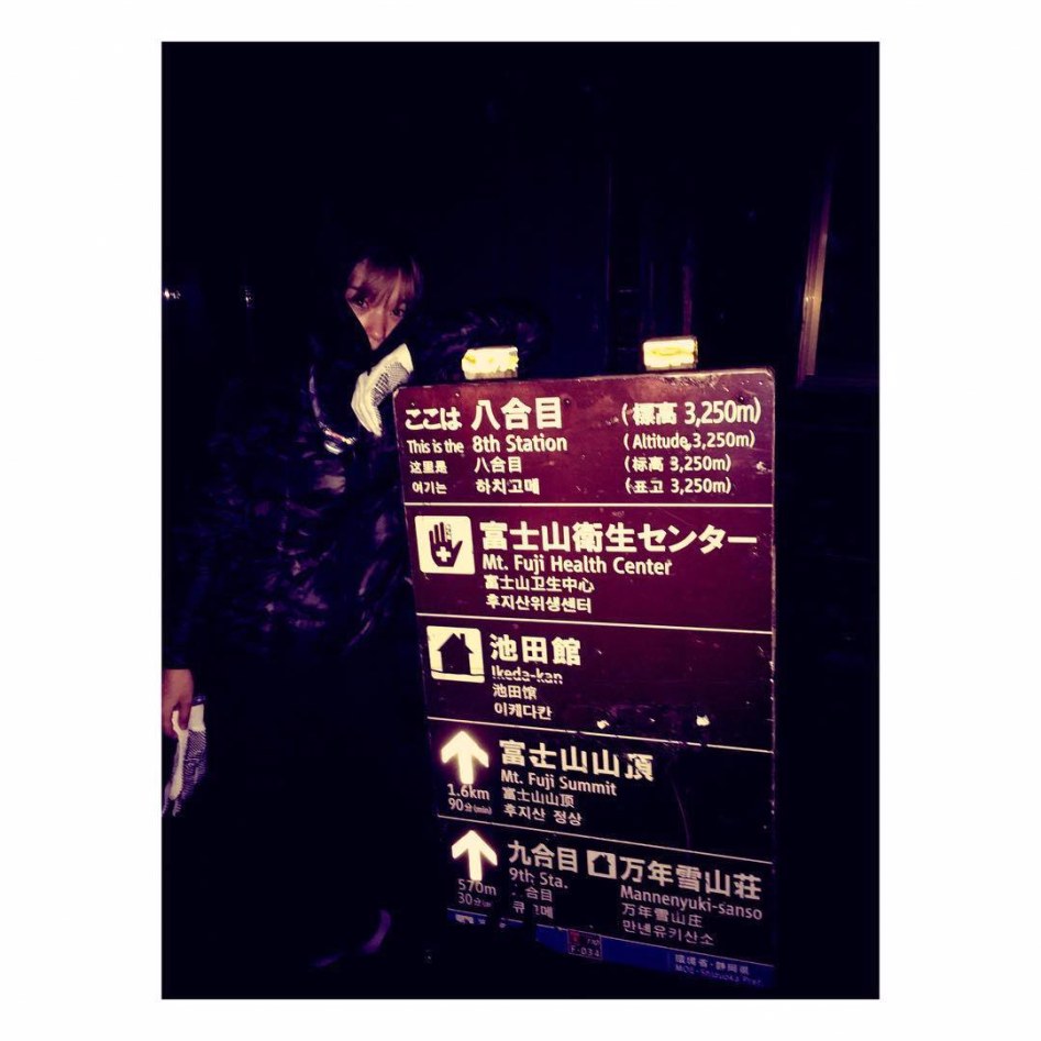 카나코쨩에게 30개의 여름에 관한 Q&A! (성우아니메디아 17년 8월호)_1.jpg