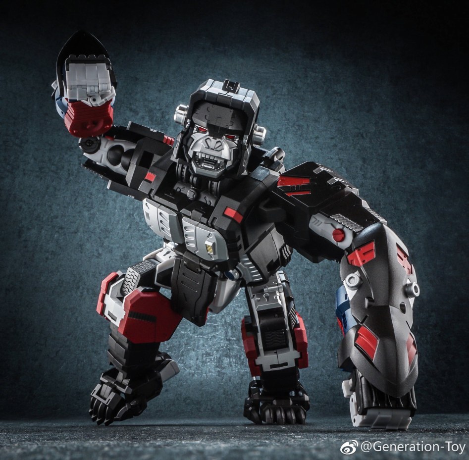 Generation-Toys-GT-10-Optimus-Primal-06.jpeg