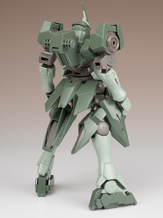 hgbf_strikergnx010.jpg