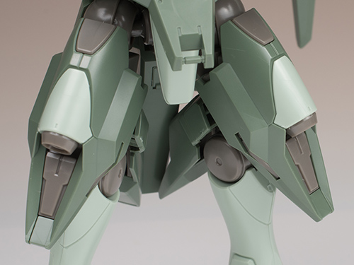 hgbf_strikergnx032.jpg