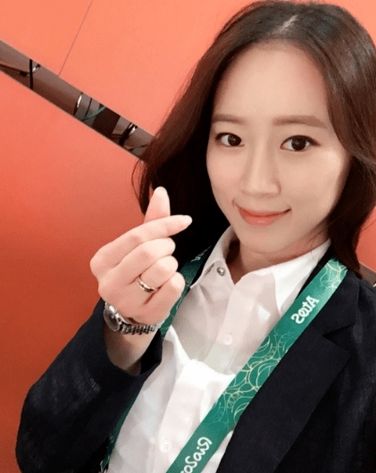 KBS 김윤희 리듬체조 해설위원 비키니.jpg_1.png