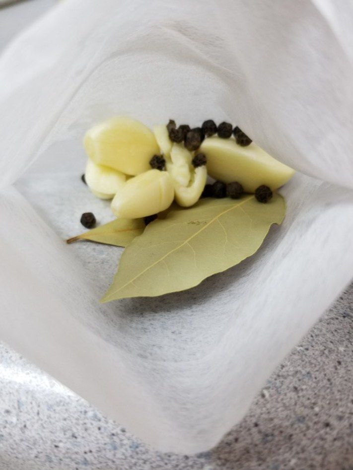 프랑스식 해물탕 부야베스(Bouillabaisse)를 만들어 봤습니다._2.jpg