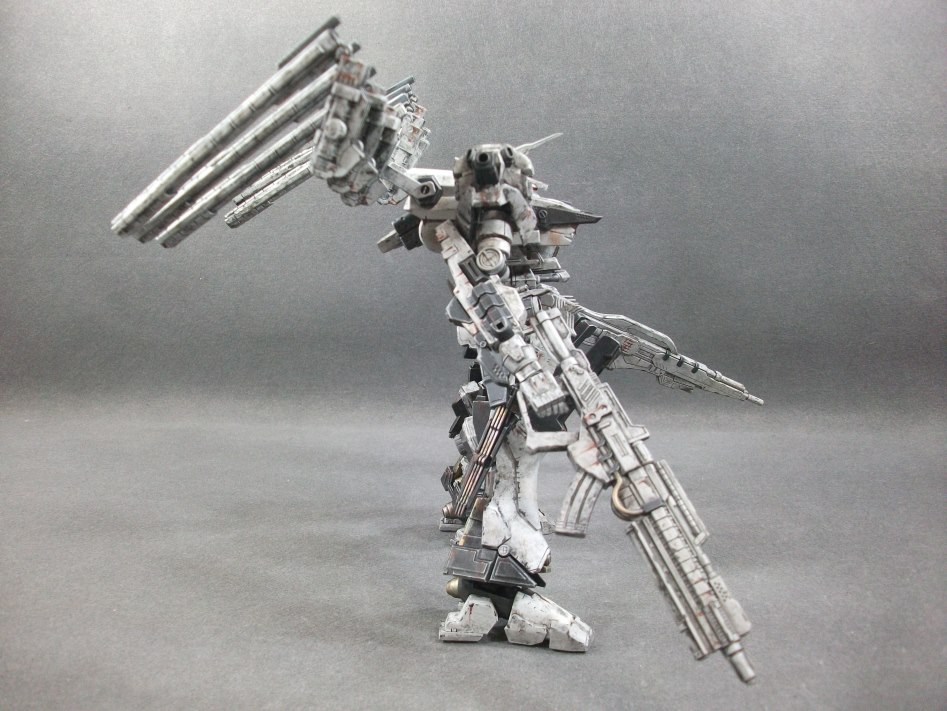 고토부키야 아머드코어 "노블리스 오블리제" 도색완성작 입니다_14.jpg