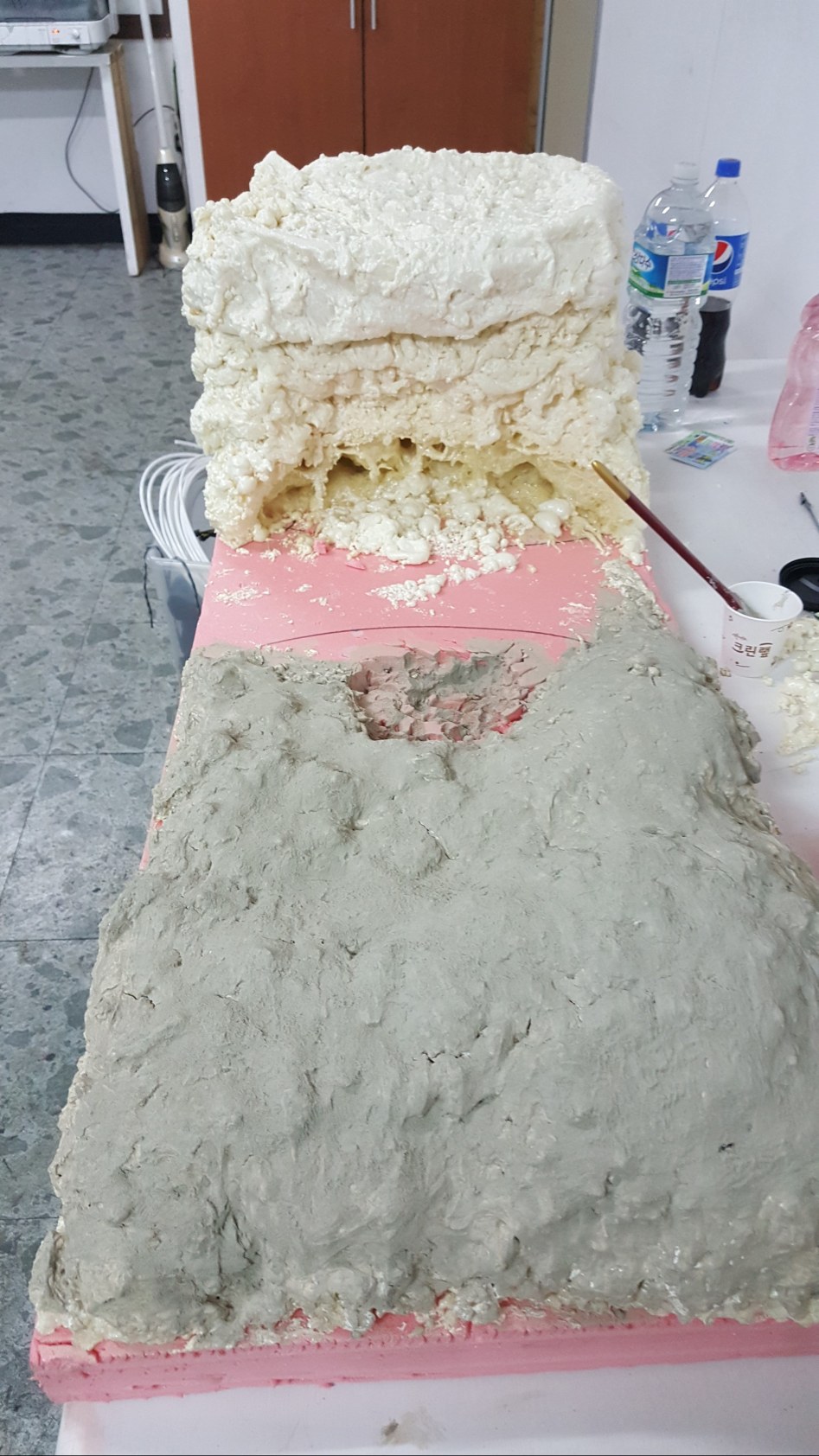 대형디오라마 HG 1/144 습격 제작기및 완성 (초스압주의)_10.jpg