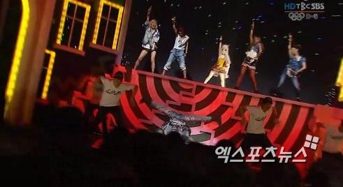 빌보드 차트 1위 가수의 흑역사_3.jpg