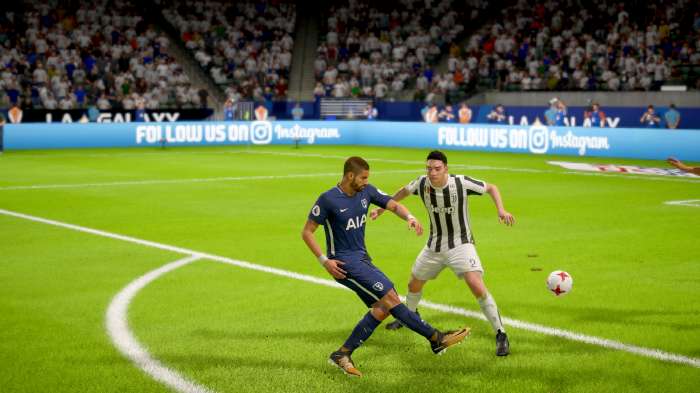 크기변환_FIFA 18 2018-06-14 오전 1_01_50.png