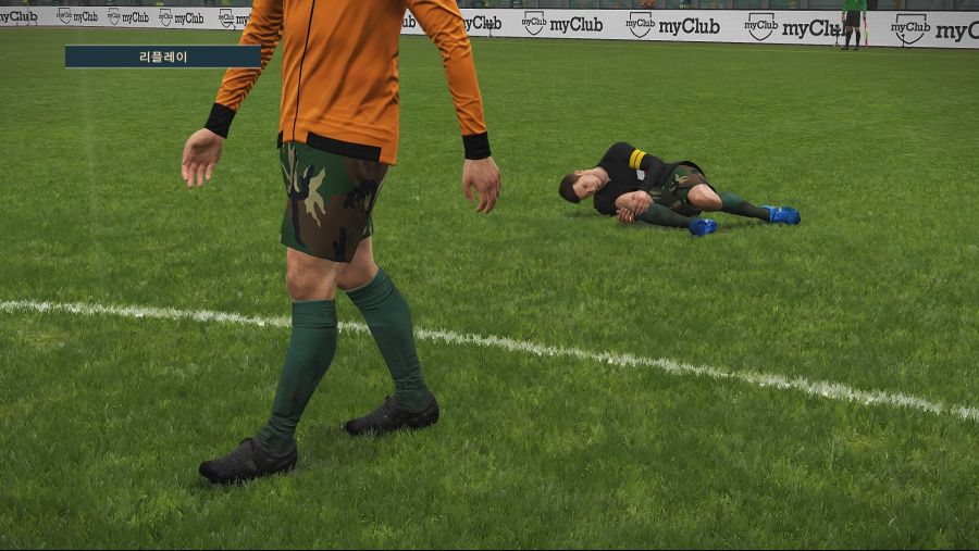 PES 2019 군대스리가_14.jpg