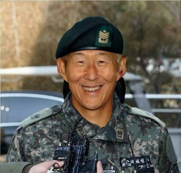 SYSTEM : 손흥민 원사의 세계선이 사라집니다._1.jpg
