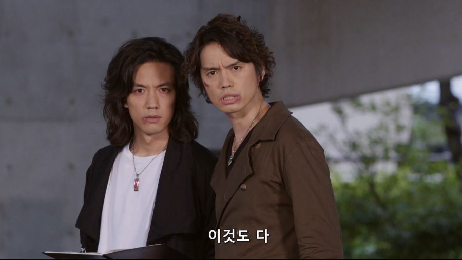 [가면라이더 지오] 이게 다 시라쿠라 PD놈의 짓이야_30.jpg