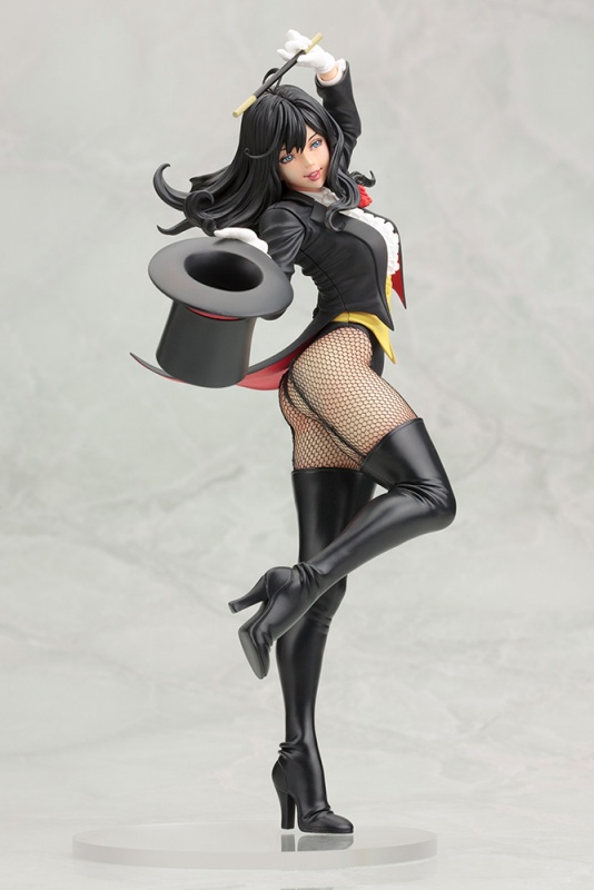 kotobukiya-DC-zatanna-02.jpg