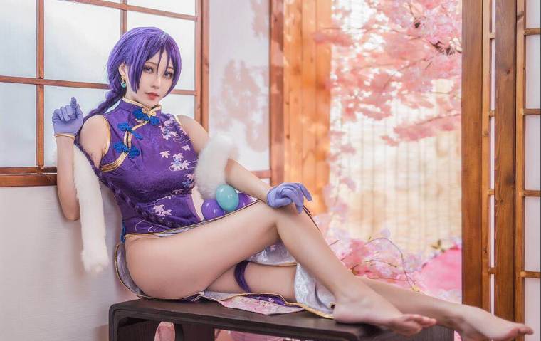 [후방] 코스프레녀_3.png