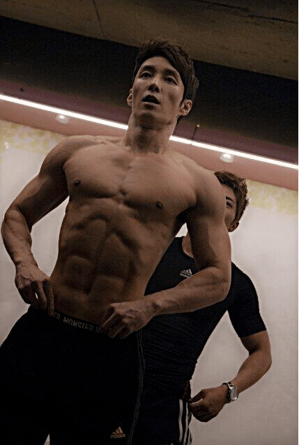 치명타형 몸 수준.jpg_1.png