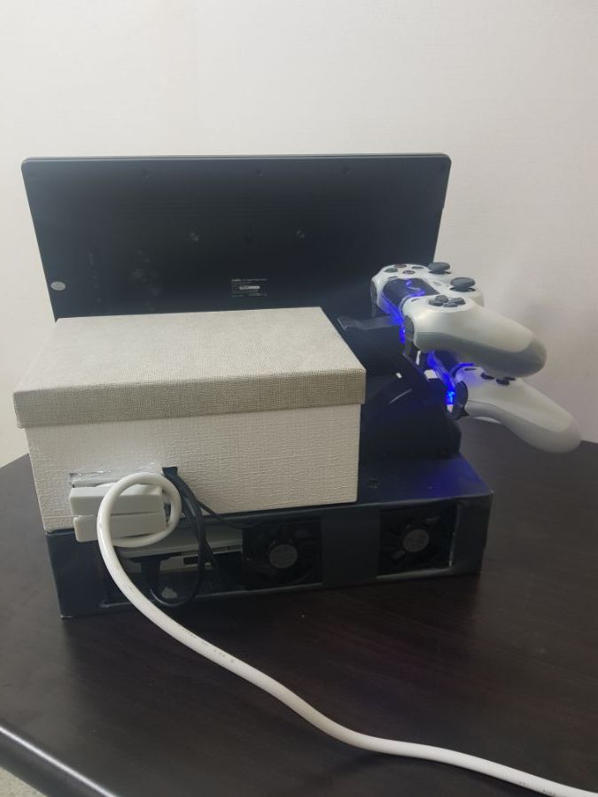 사무실에 이틀 걸려 만든 ps4 이동식 진열장..?_2.jpg